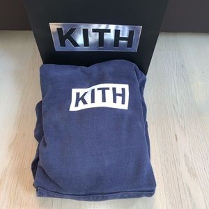 Men’s Size L Kith BOX LOGO Hoodie !!